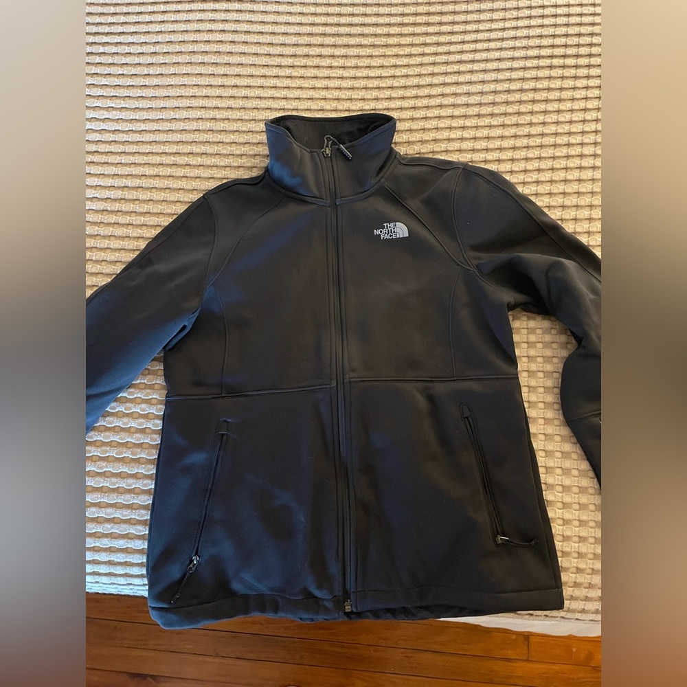 The north face women’s zip up